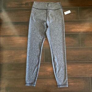 NWT Old Navy Go Dry Cloud Gray Grey Leggings Activewear